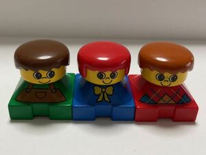 レゴ レゴデュプロ LEGO フィグ 人形 3体セット 赤青緑 特殊パーツ ブロック 知育 男の子 女の子 旧 中古 即決
