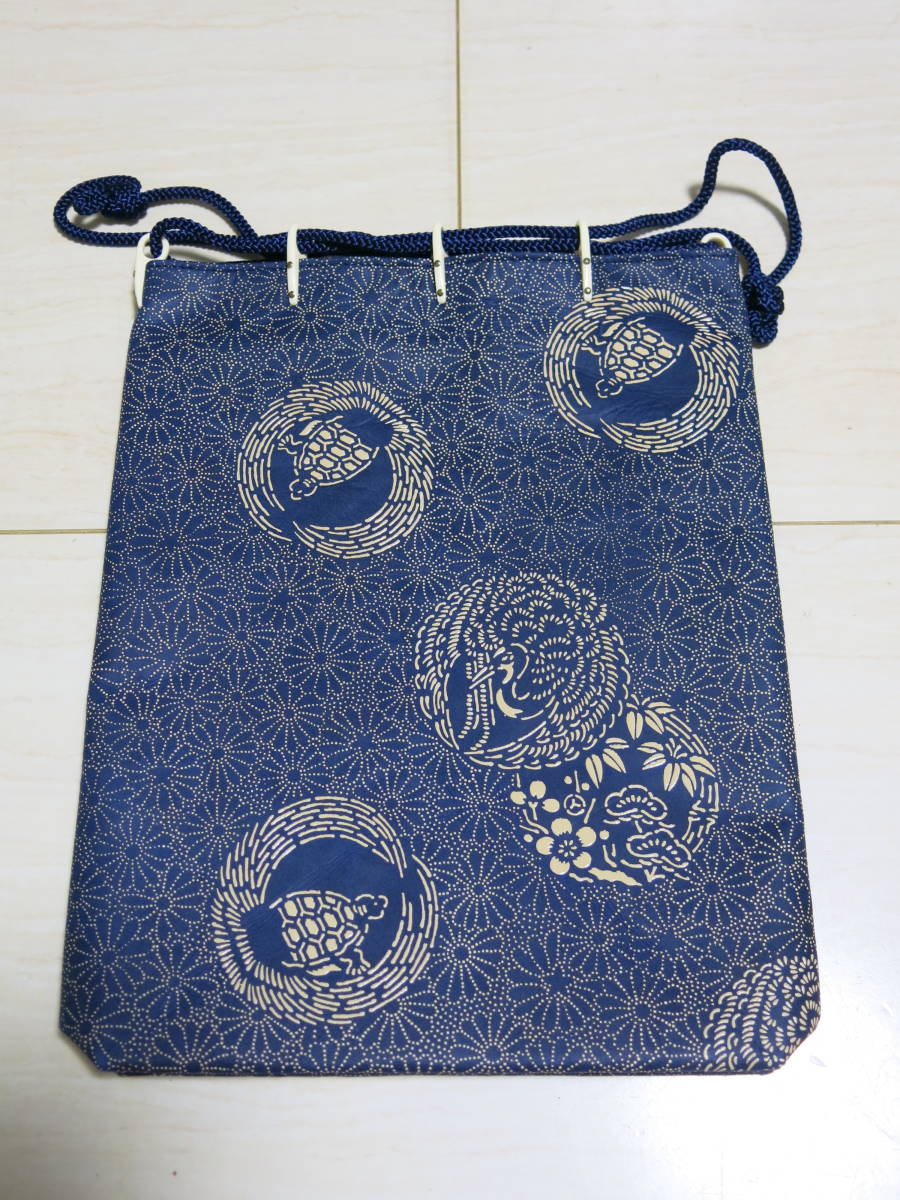 美品☆印傳屋 合切袋 信玄袋 巾着袋 バック 鹿革 紺色 総柄 お待たせ