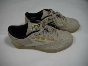 [ new goods * not yet new goods * unused * tag attaching * box attaching ] Reebok Club si-LOONEY TUNES collaboration 26.