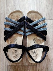 arukopetiko sandals black & gray 37