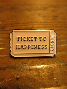 ピンバッチ　幸運のチケット　幸福　券　切符　TICKET　英語　ジョーク　ピンバッジ