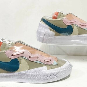 US10/28cm 新品同様 KAWS × sacai × NIKE Blazer Low Reed カウズ サカイ ナイキ ブレザー ロー スニーカー 靴 DM7901-200の画像4