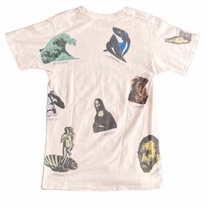 メキシコ製 STUSSY ステューシー Tシャツ ギャラリー 美術館 両面プリント ピカソ 葛飾北斎 ゴッホなどなど ピンク サイズS [ta-0685]