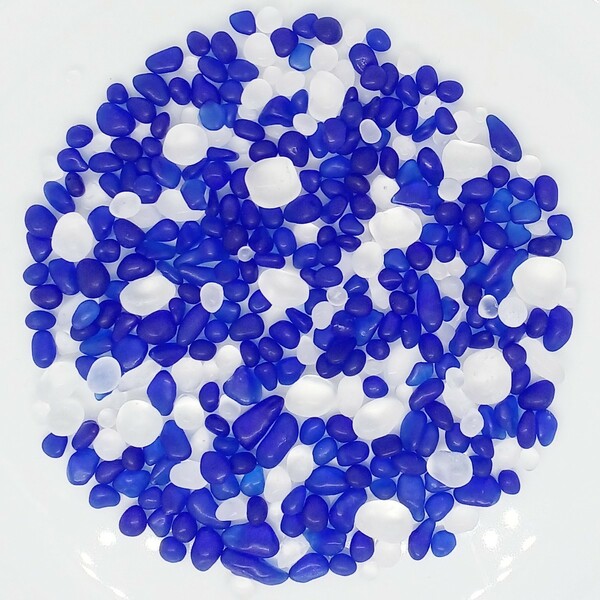 シーグラス レアカラー 小粒約 50グラム コバルトブルー