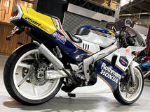 NSR250R MC18 88 レストアベース ★動画★ シルエットジャパン製アッパーカウル装備 書類/鍵付き 部品取り車 4043_画像3