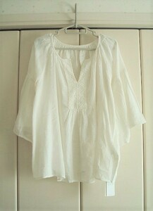 coenko-en*.. race flair blouse * white * tag attaching 