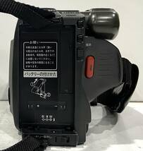 230428C☆ Panasonic NV-A20 8mmビデオカメラ ♪配送方法＝おてがる配送宅急便(EAZY)♪_画像4