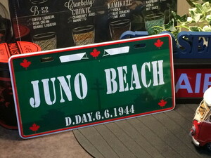 送料込 レトロナンバープレート JUNO BEACH インテリア 雑貨 飾り 壁かけ 壁掛け お部屋 置物 カナダ リビング お店 ガレージ バー 看板