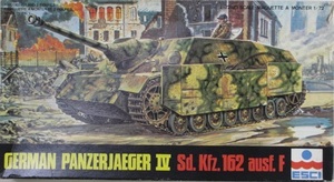 ジャンク ★ ESCI / エッシー　1/72　GERMAN PANZERJAEGER Ⅳ　Sd.Kfz.162 ausf.F ★ IV号駆逐戦車 F型　No.8056