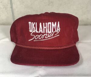 未使用 / NCAA OKLAHOMA Sooners Corduroy Vintage Snapback Cap / デッドストックコーデュロイスナップバックキャップ / アメフト /