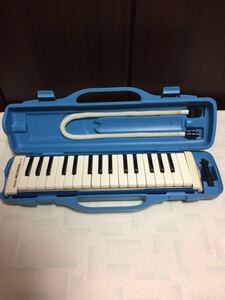  melodica Suzuki blue 