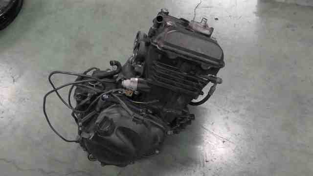 ニンジャ Ninja 250R EX250K-A05xxx の エンジン *1680739925 中古