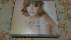 ★CD+DVD　浜崎あゆみ　MOON/blossom