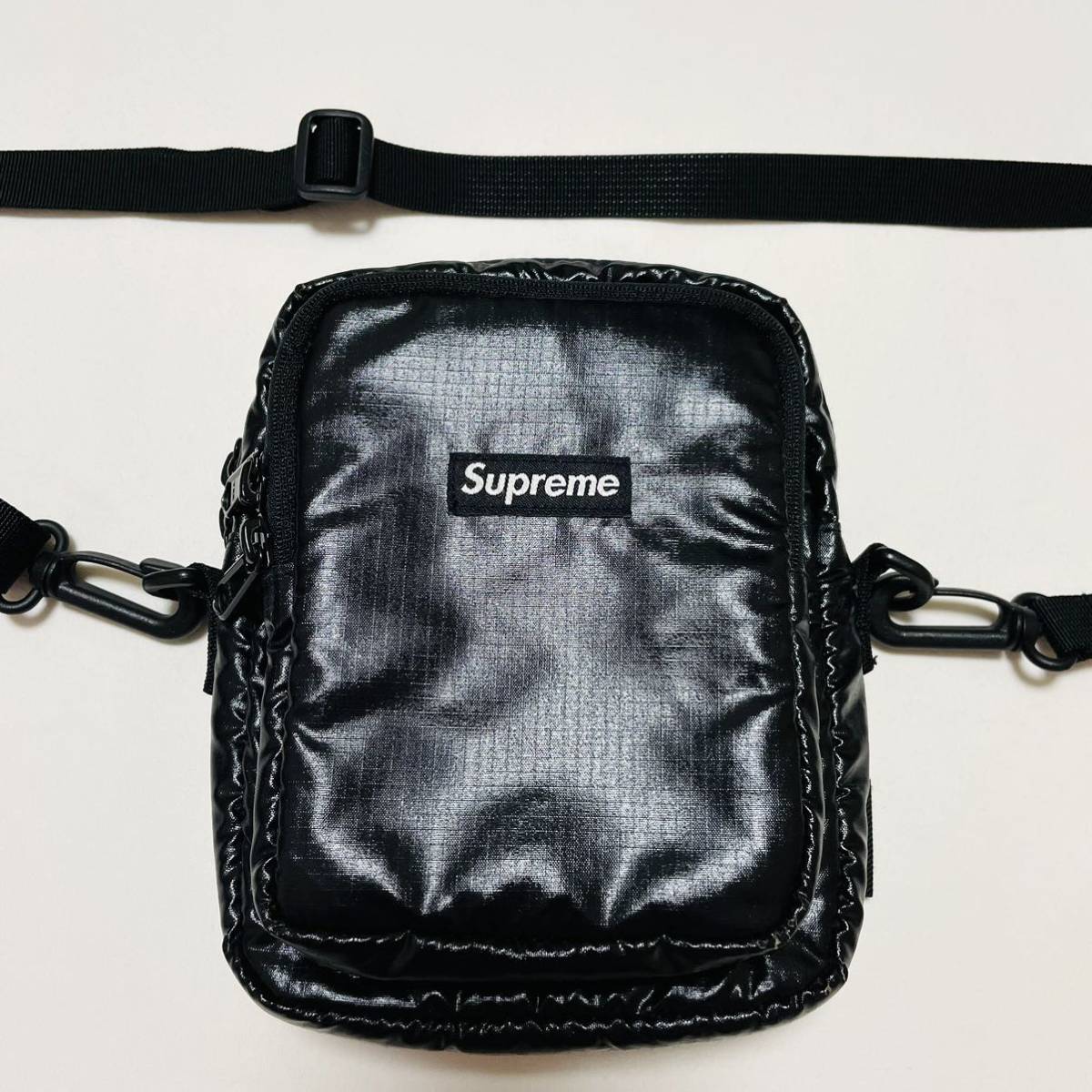 ヤフオク! -supreme shoulder bag 17awの中古品・新品・未使用品一覧