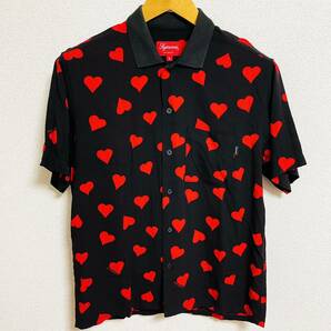 Supreme Hearts Rayon Shirt Black Red S 17ss 2017年 黒 赤 ブラック レッド ハート ハーツ レーヨン シャツの画像1