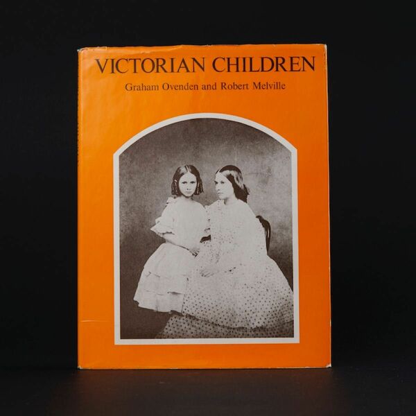 【即日発送／送料込】Victorian Children Graham Ovenden(大型本）