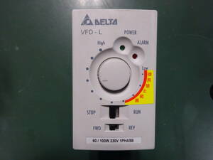 DELTA　デルタ電子株式会社　VFD001L21A　インバーター　①