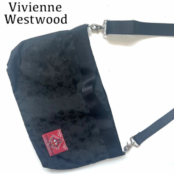 【送料無料】ヴィヴィアンウエストウッド 　2way ナイロン　ショルダーバッグ　ハンドバッグ　Vivienne Westwood ハート　総柄　ドクロ