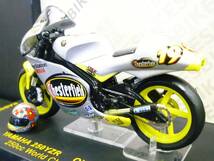 ixo チェスターフィールド たばこ 1/24 ヤマハ YZR250 #19 オリビエ ジャック ヘルメット付きチャンピオン YAMAHA YZR 250 2000 MotoGP _画像4