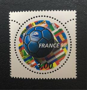 フランス　サッカーワールドカップ　国旗　ボール型　変わり種　1種完 未使用 NH