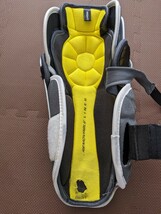 Bauer レガース supreme s170 サイズ14_画像6