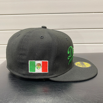 USA限定 【7.1/8】NEWERA ニューエラ LA Dodgers ドジャース メキシコ国旗 Mexico Flag ヒスパニック ヘリテージ 59FIFTY 黒 (15-17)_画像5