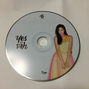 送料込み TWICE CD ディスク ツウィ THE 6TH MINI ALBUM ☆Yes or Yes☆ 7曲 A ver. 韓国盤 TZUYU K-POPの画像2