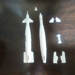 タミヤ 1/32 F-15 イーグル 付属 GBU-10 レーザー誘導爆弾