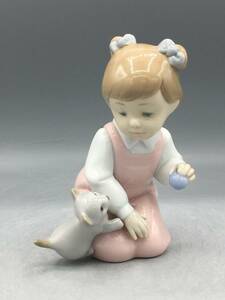 希少 リヤドロ ナオ 猫 少女 女の子 フィギュリン スペイン製 陶器 置物 陶磁器 陶磁器人形 レア
