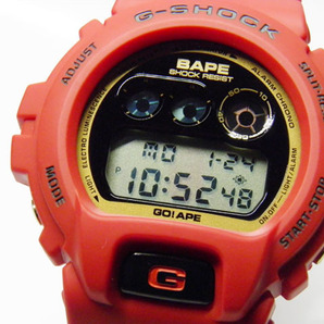 G-SHOCK 買取のGRAVITY◇A BATHING APE(ア ベイシング エイプ) DW-6900 第4弾 レッド シリアル入り CASIO/G-SHOCKの画像3