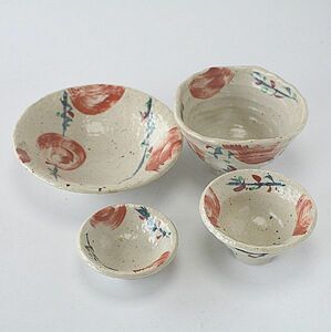 Art hand Auction Set of 4 pots, various sizes, hand-painted camellias hs12, Japanese tableware, pot, small bowl