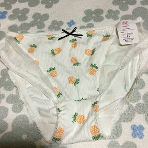  white pineapple pattern cotton shorts XL size new goods woman height raw tag attaching 