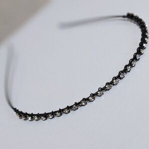 ラインストーン風 カチューシャ