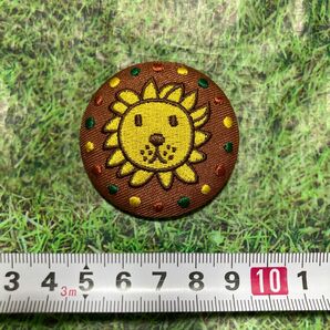 ミッフィー ライオン 刺繍バッヂ ブローチ うさぎ 缶バッジ ピンバッジ リュック ストール 半袖