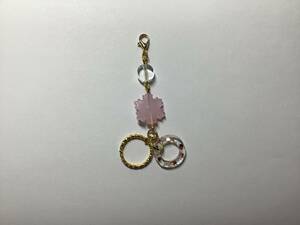 ★ ハンドメイド　アクセサリー　(45) チャームなどに。レジン　丸　桜ビーズなど　★