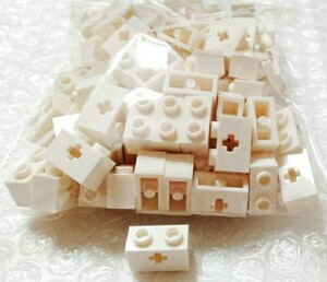 100個　1×2　十字　穴　LEGO　レゴ　未組み立て　未使用　パーツ　部品