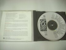 ■ CD 　デ・ラ・ソウル DE LA SOUL / イズ・デッド IS DEAD 国内盤 歌詞対訳付 ソニー SRCS 8081 ◇r50415_画像3