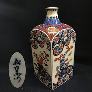 有田焼　伊万里焼　緒方松右衛門　染錦面取花瓶　高さ33.5cm 金彩　唐草模様