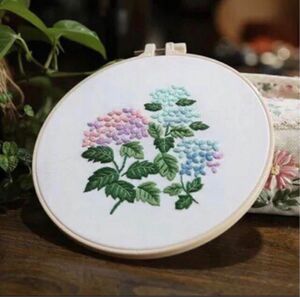 紫陽花　アジサイ刺繍作成キット