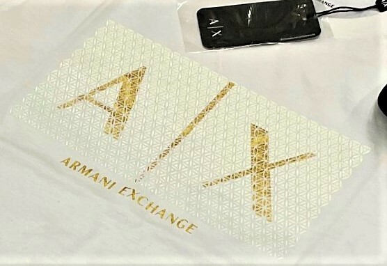 AX　ロゴ Tシャツ 09A21　Sサイズ　ホワイト　新品 タグ付　アルマーニ エクスチェンジ　ギフトにも　3KZTEA ZJ9AZ 1100