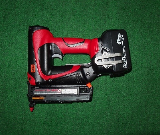 マックス TJ-35P4-B/1850A 18V充電式ピンネイラ 本体+5.0Ah電池パックx1個+ケ-スセット 充電器別売 新品 TJ35P4 MAX