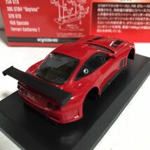 京商 1/64 フェラーリ 575 GTC レッド　フェラーリ ミニカーコレクション10 未組立 51_画像3