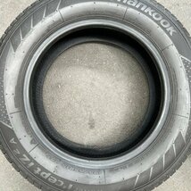 スタッドレスタイヤ2本セット　Hankook Winter i*cept Iz2a(ハンコック ウィンター アイセプト)　195/65R15　2020年製　3/5ミリ_画像2