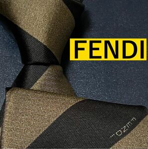  трудно найти не использовался очень редкий галстук действующий FENDI Fendi шелк te Caro go Zucca FF Monstar I узкий галстук полоса Brown чай 