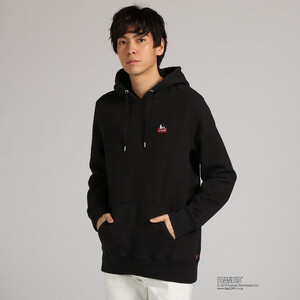 即完売品【LEVI'S(R)ｘPEANUTS(R)】SNOOPY PULLOVER HOODIE スヌーピー　Ｍサイズ