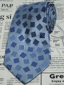 シャルべ Charvet 光沢 ネクタイ フランス製 シルク パターン柄 青系 ブルー系 M-005543 ゆうパケット