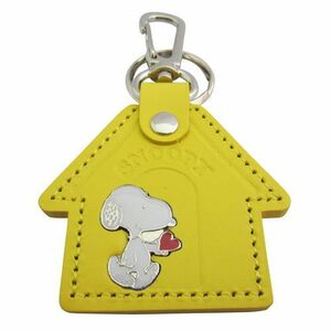  Snoopy. . house type leather made key holder { yellow color }