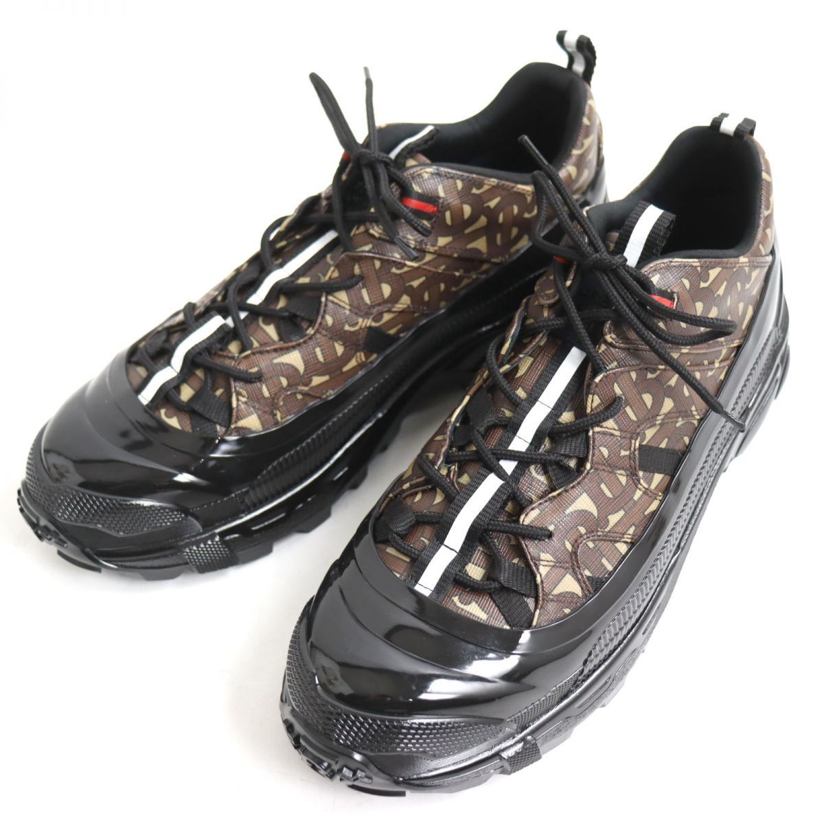 現行◇BURBERRY バーバリー BB8039112 スニーカー ☆【別倉庫からの