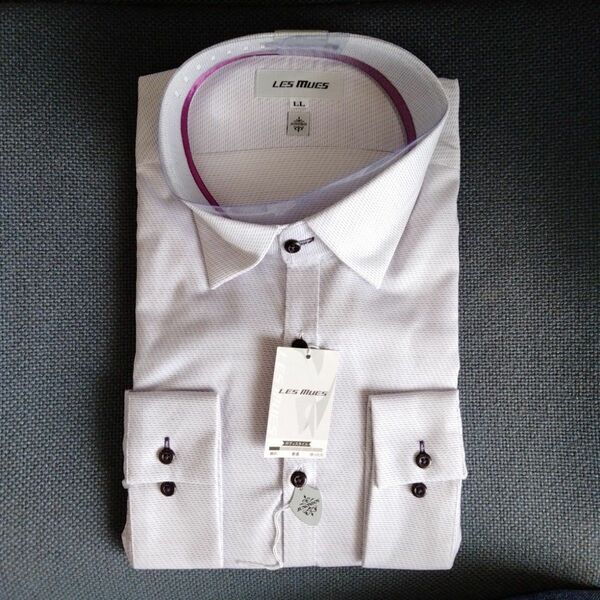 長袖シャツ【新品未使用】高級紳士　長袖　おしゃれなワイシャツ定価9100円サイズは写真⑦表記したLLのサイズをご確認して下さい。