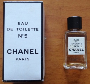 EAU DE TOILETTE No 5 CHANEL SAMPLE シャネル